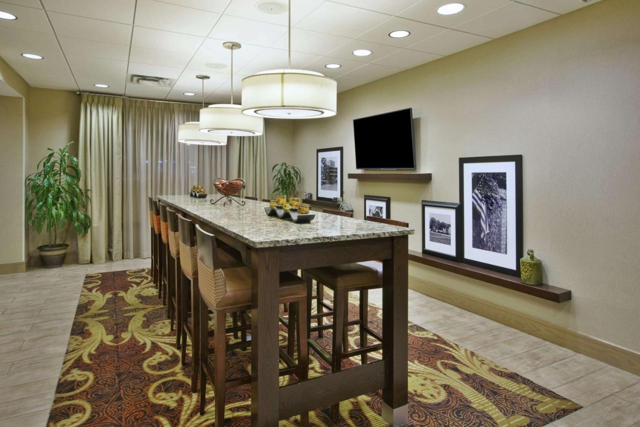 Hampton Inn Brockport Εξωτερικό φωτογραφία